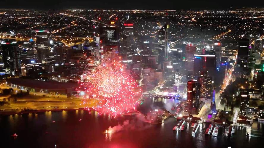 平安夜直播国外烟花(平安夜直播国外烟花是真的吗)